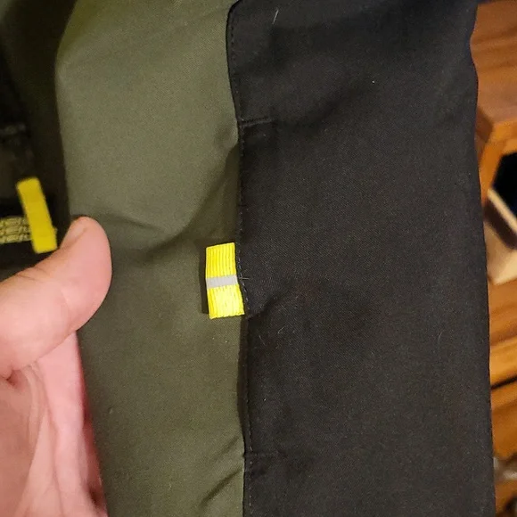 Boys Large 12 Oneill Snow Jacket Lime and Olive - Picture 5 of 9